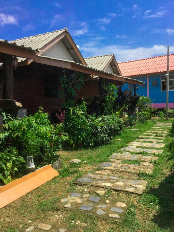 Labelle House Hotel Koh Lanta Exterior photo